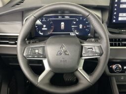 Mitsubishi Outlander full