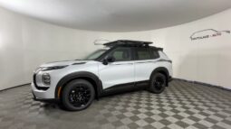 Mitsubishi Outlander full