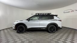 Mitsubishi Outlander full