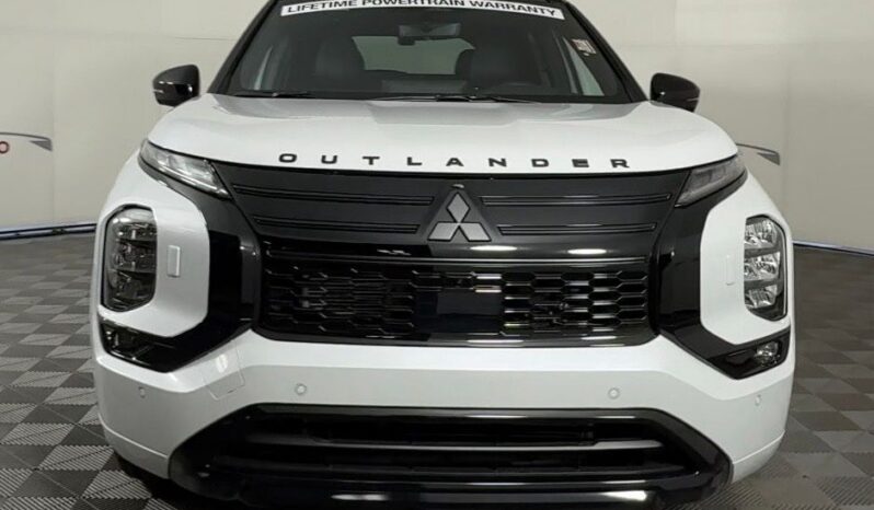 
 Mitsubishi Outlander full									
