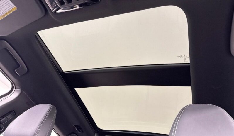 
 Mitsubishi Outlander full									