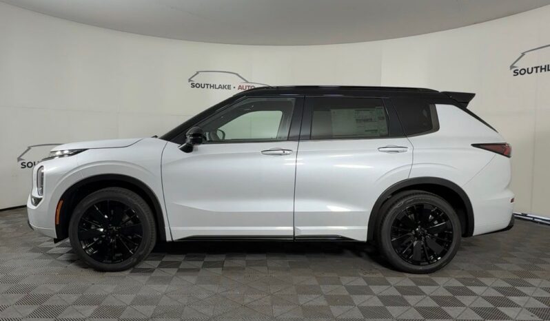 
 Mitsubishi Outlander full									