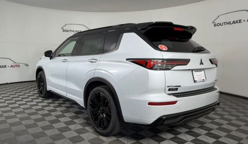 
 Mitsubishi Outlander full									