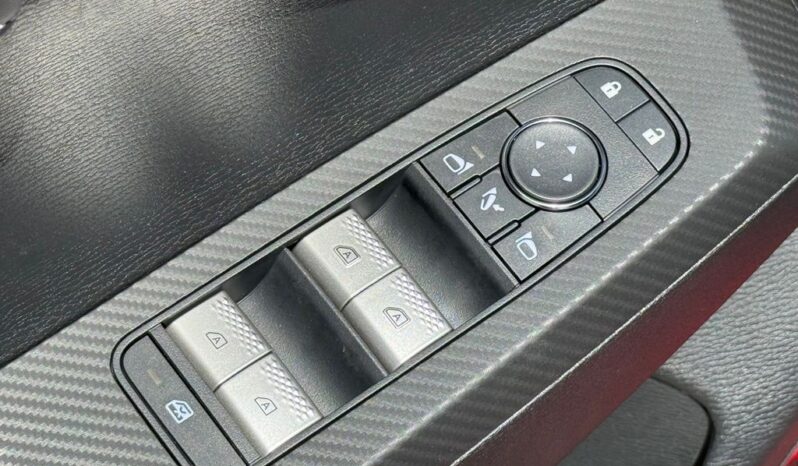 
 Mitsubishi Outlander full									