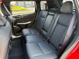 
 Mitsubishi Outlander full									