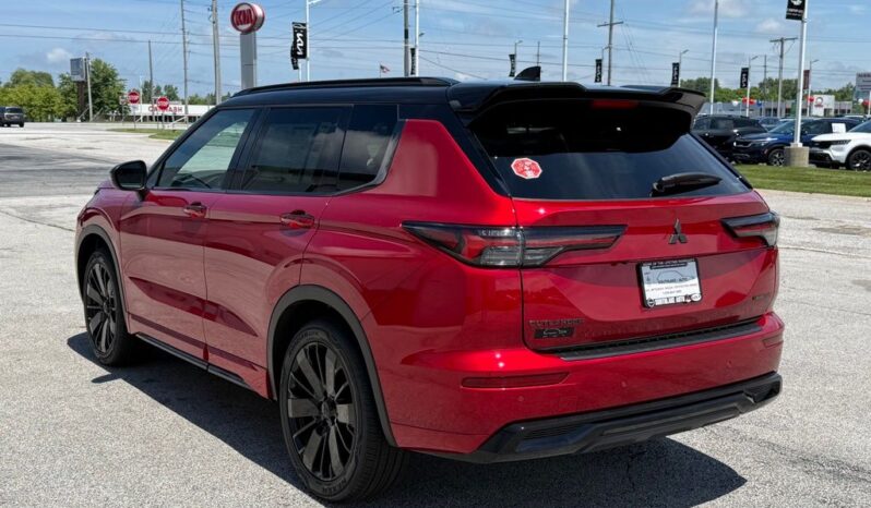 
 Mitsubishi Outlander full									