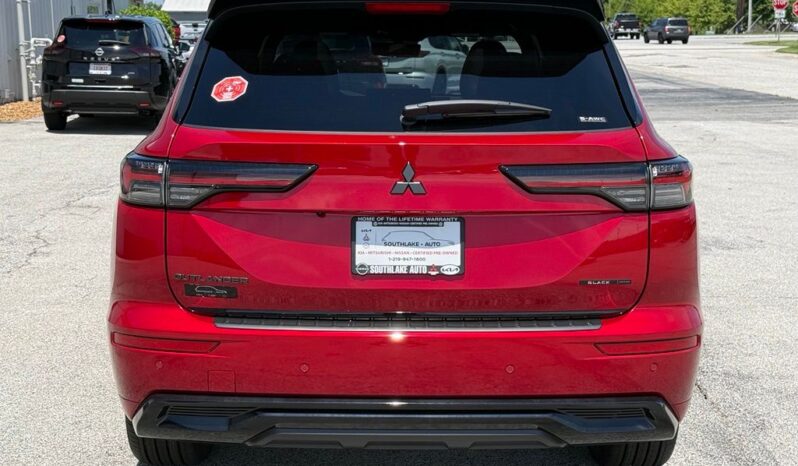 
 Mitsubishi Outlander full									