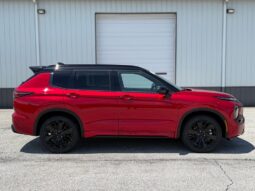 
 Mitsubishi Outlander full									