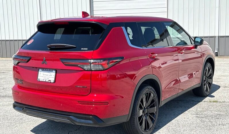 
 Mitsubishi Outlander full									