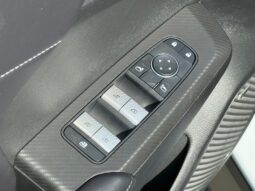 
										Mitsubishi Outlander full									