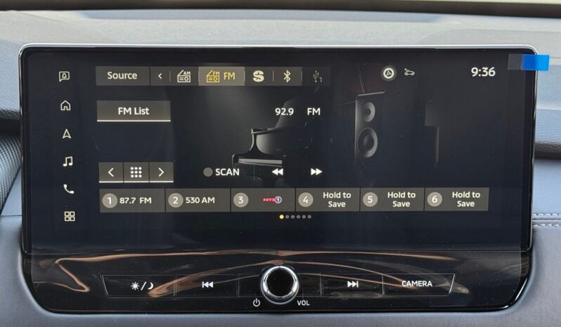 
								Mitsubishi Outlander full									