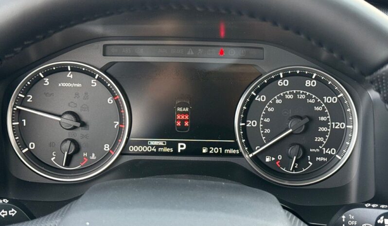
 Mitsubishi Outlander full									