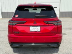 Mitsubishi Outlander full