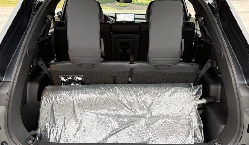 
 Mitsubishi Outlander full									