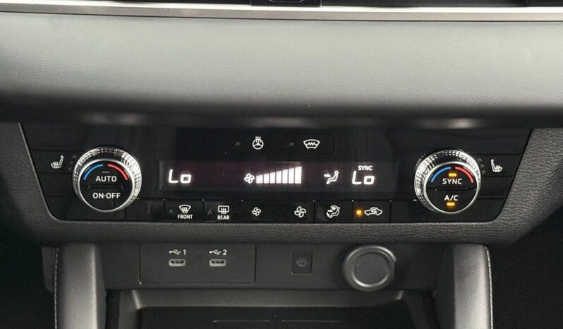 
 Mitsubishi Outlander full									