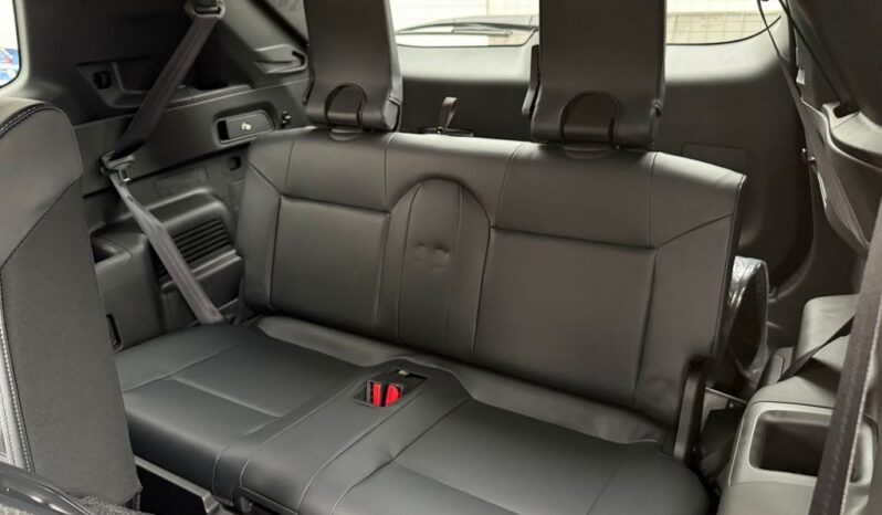 
 Mitsubishi Outlander full									