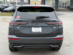 
 Mitsubishi Outlander full									