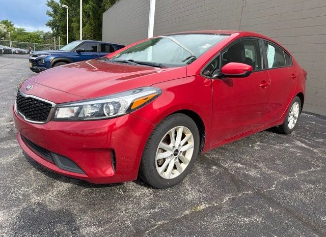 
 Kia Forte full									