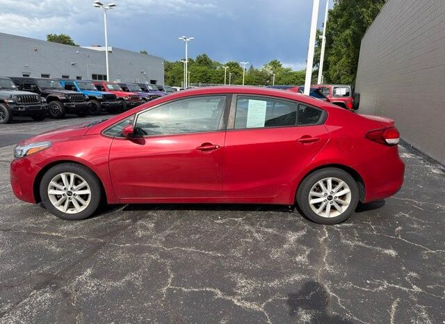 
 Kia Forte full									