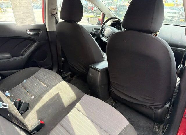 
 Kia Forte full									