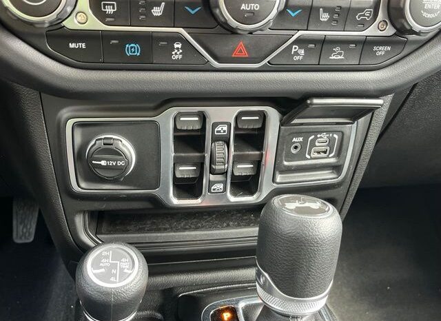 
 Jeep Wrangler full									