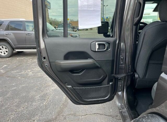 
 Jeep Wrangler full									