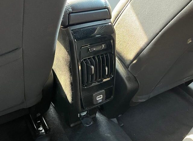 
 Jeep Compass full									