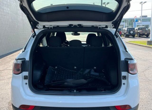 
 Jeep Compass full									