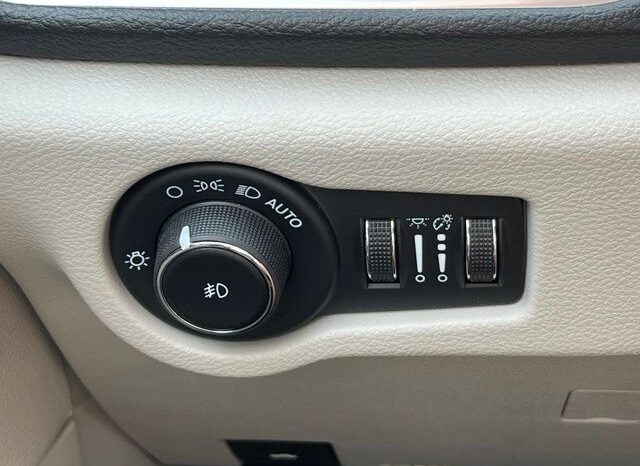 
 Chrysler Pacifica full									