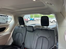 
 Chrysler Pacifica full									