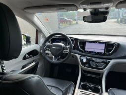 
 Chrysler Pacifica full									