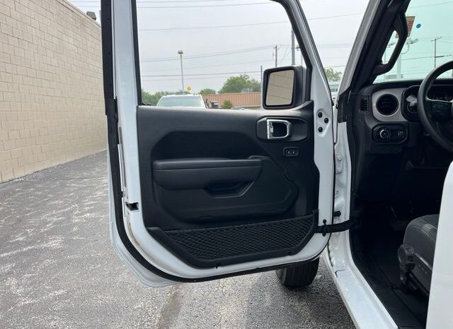 
 Jeep Wrangler full									