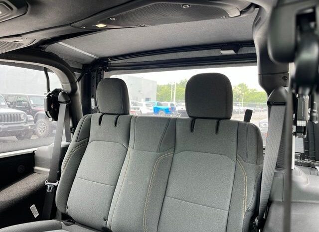 
 Jeep Wrangler full									