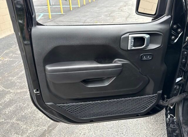 
 Jeep Wrangler full									