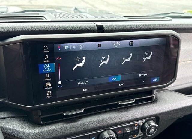 
 Jeep Wrangler full									