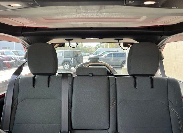 
 Jeep Wrangler full									