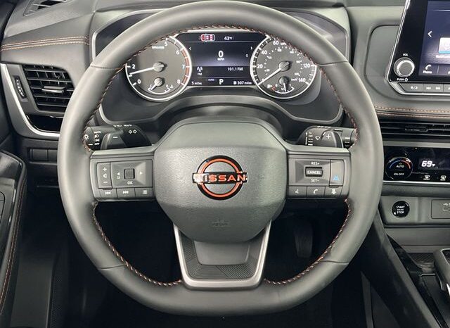 
 Nissan Rogue full									