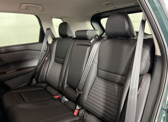 
 Nissan Rogue full									