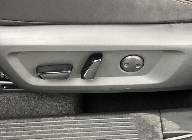 
 Nissan Rogue full									