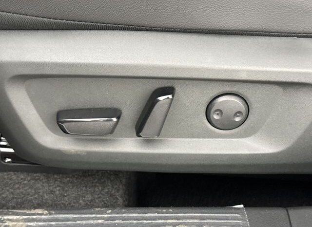 
 Nissan Rogue full									