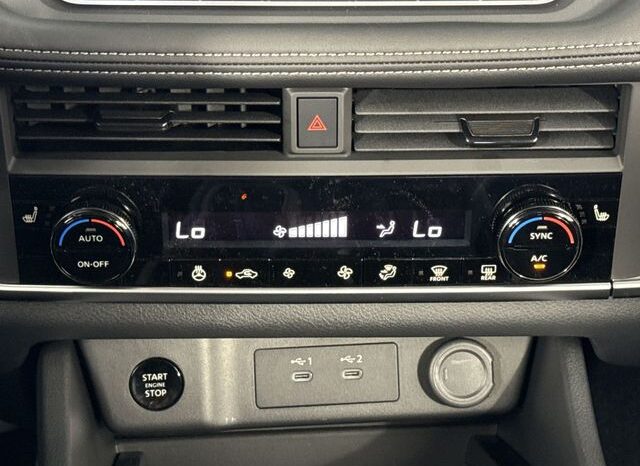 
 Nissan Rogue full									