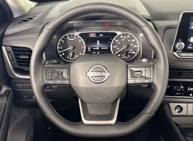 
 Nissan Rogue full									