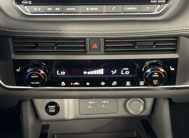 
 Nissan Rogue full									