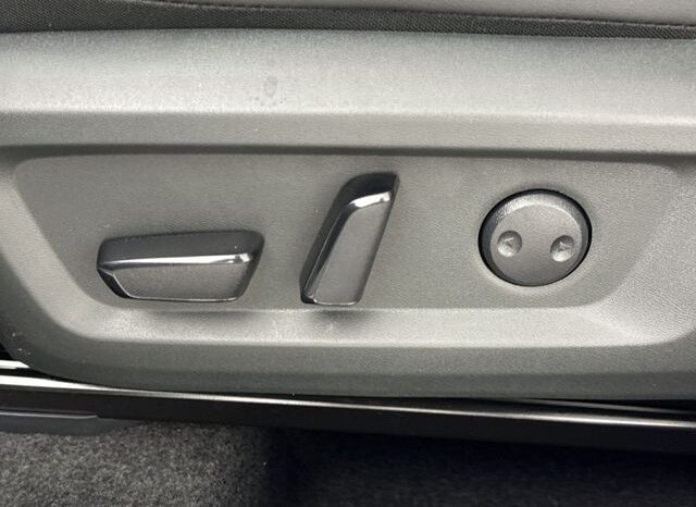 
 Nissan Rogue full									