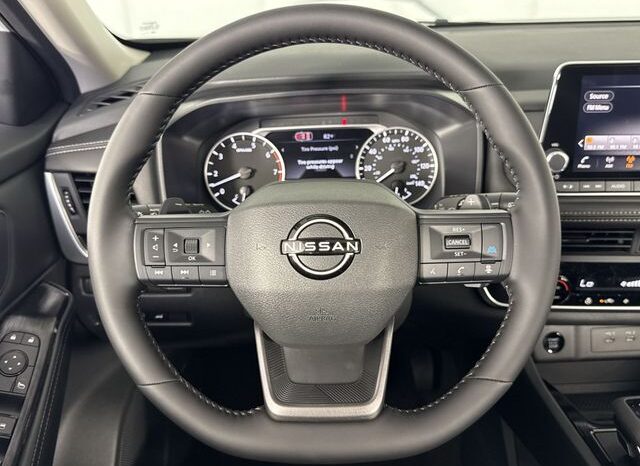 
 Nissan Rogue full									