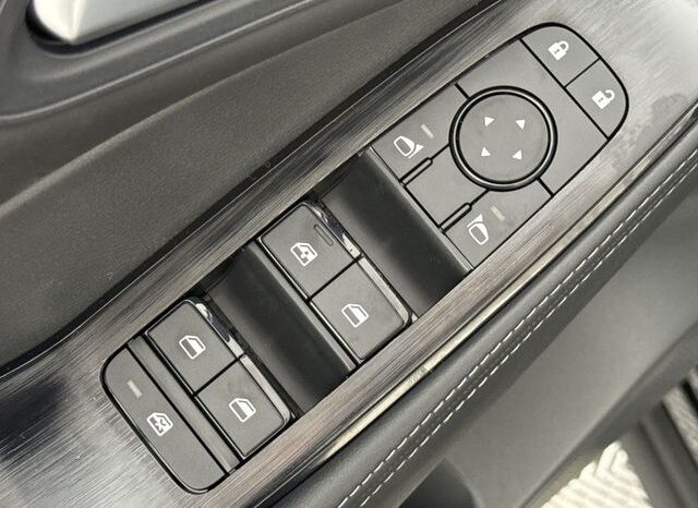 
 Nissan Rogue full									
