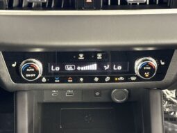 
 Nissan Rogue Plug-In Hybrid full									