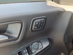 
 Ford Escape Hybrid full									