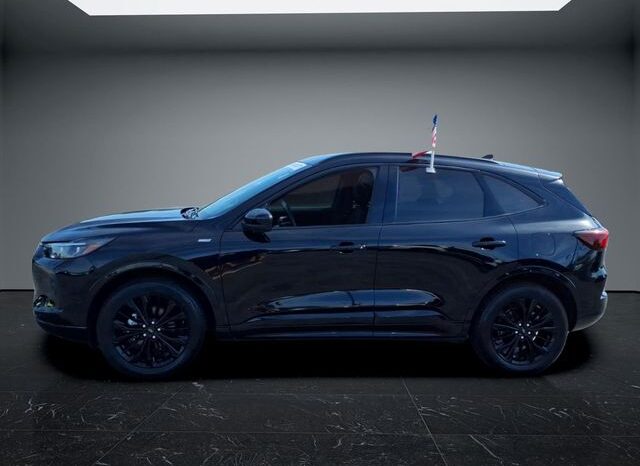 
 Ford Escape Hybrid full									