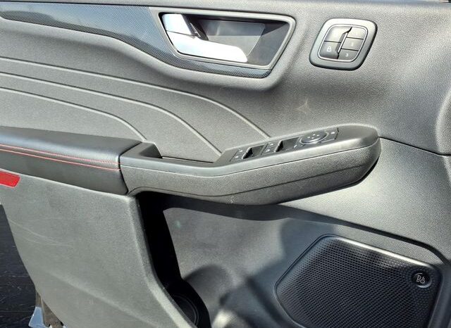 
 Ford Escape Hybrid full									